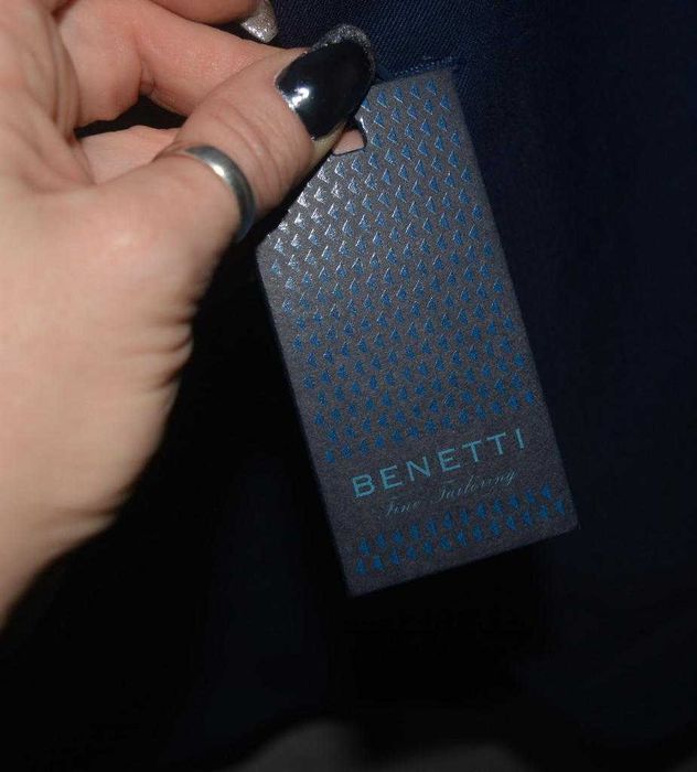 Elegancka wełniana marynarka Benetti 56 R