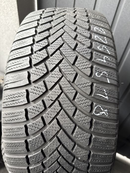 Шини резина 225/45/18 r18 bridgestone пара зимні