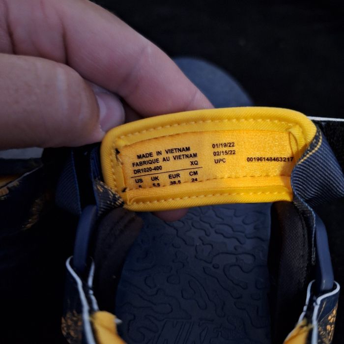 Сандалі ACG AIR Deschutez +SE US6 EU 38.5 24cm