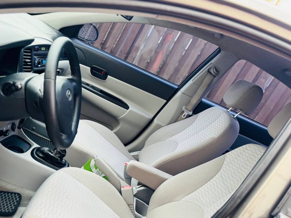 Хундай акцент 2008 год газ бензин