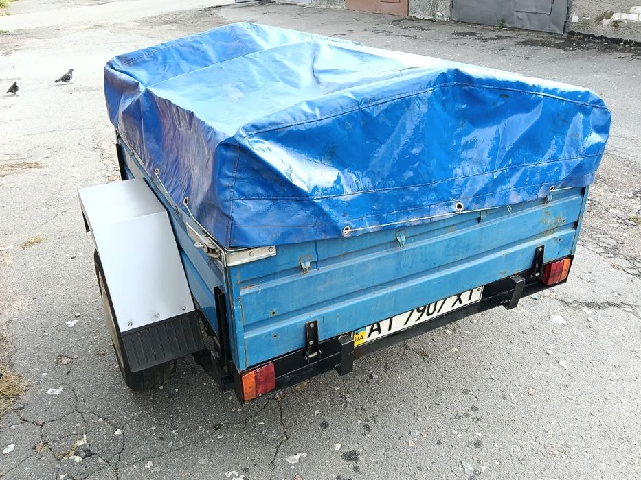 автомобільний легковий причіп