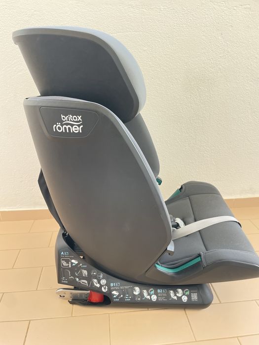 Cadeira Auto Britax Römer Advansafix i-Size (76–150 cm)
