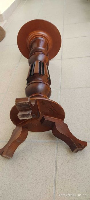 Suporte em madeira maciça (como novo)
