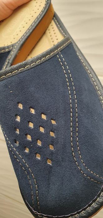 Kapcie 42 laczki pantofle męskie skóra naturalna skórzane granatowe
