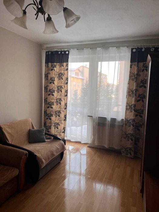 Do wynajęcia świeżopomalowane  mieszkanie prawie w centrum Mławy.