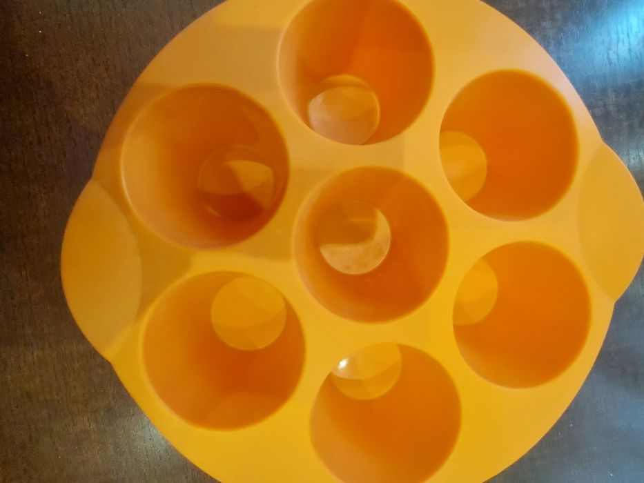 Форма для маффинов тапервар