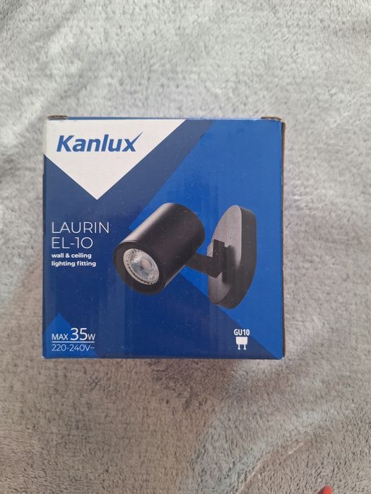 Nowa lampa scienna kinkietowa