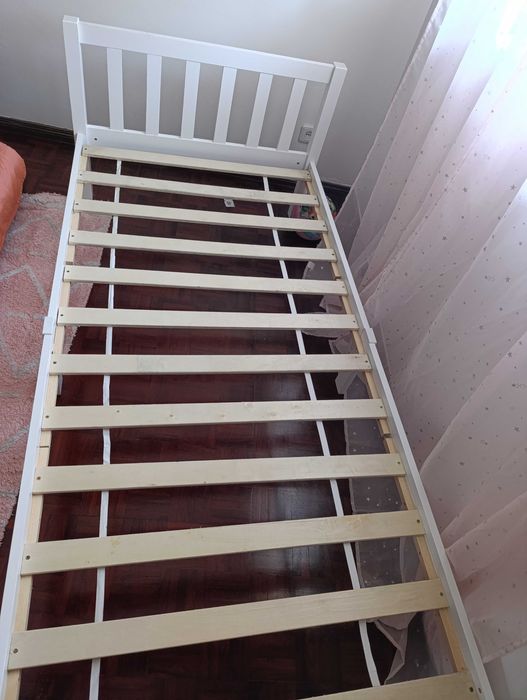 Cama Infantil. Semi Nova