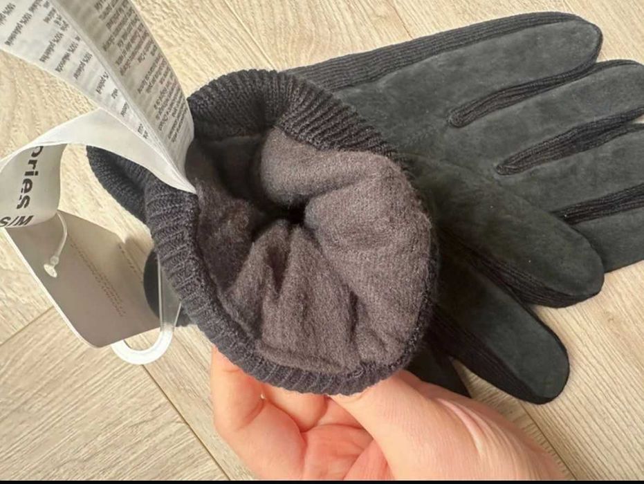 Rękawiczki zimowe do dalszej odsprzedaży