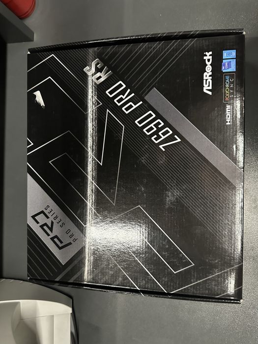 Материнка Asrock z690 pro rs