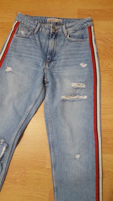 Джинсы ZARA  BASIC -34 разм.