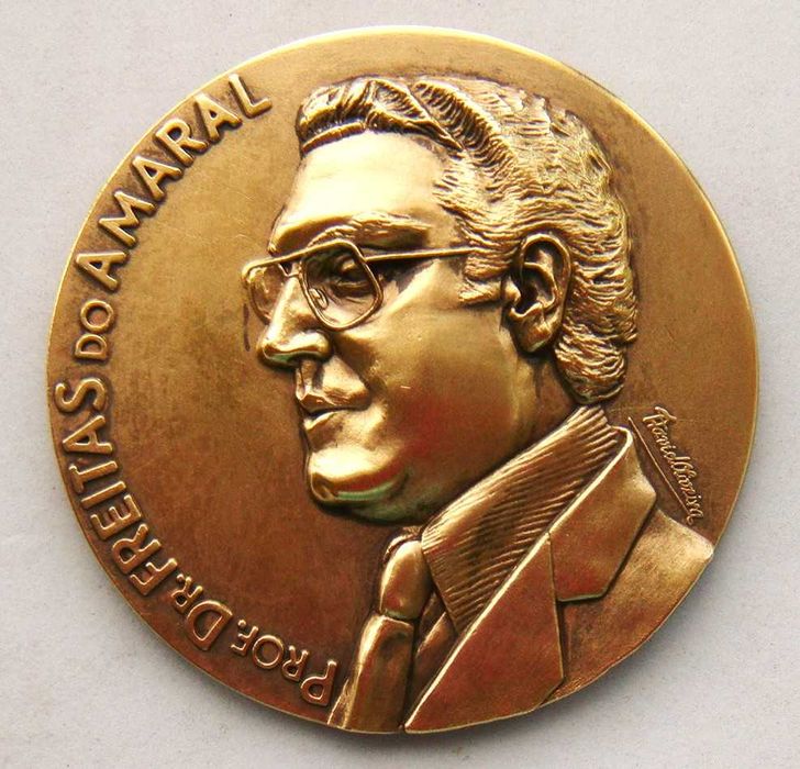 Medalha de Bronze Política Prof Dr Freitas do Amaral Partido CDS