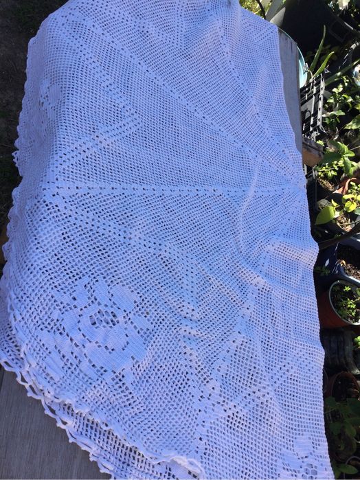 Lote de rendas artesanais