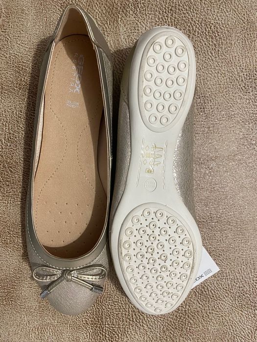 Балетки жіночі Geox