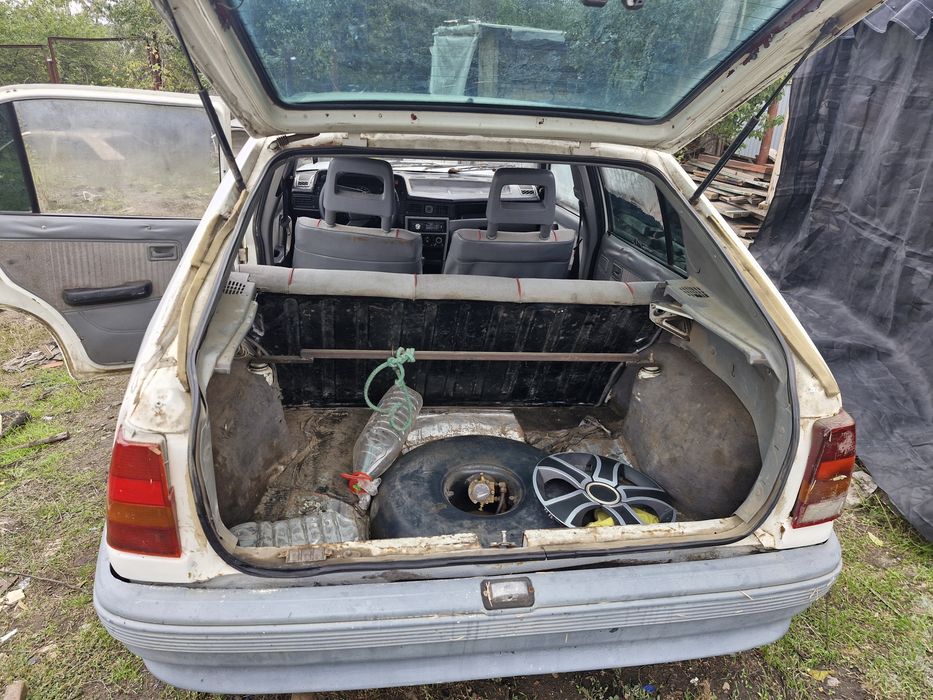 Разборка Opel Kadett E