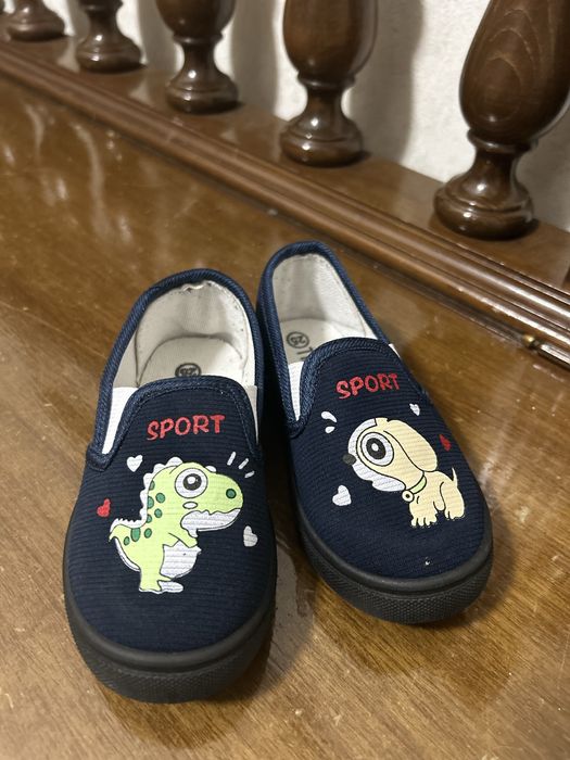 Дитяче взуття мокасини