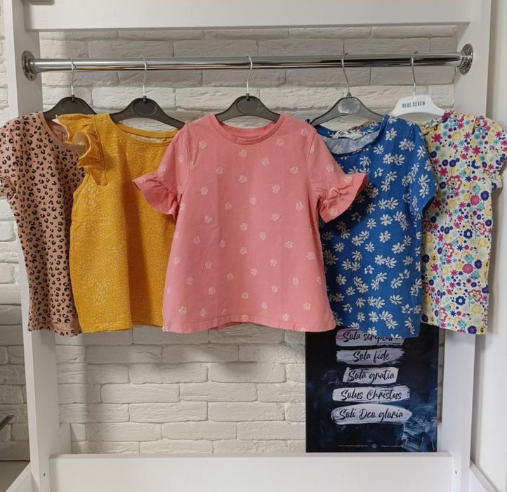 Футболки на дівчинку 5-6р 110-116см