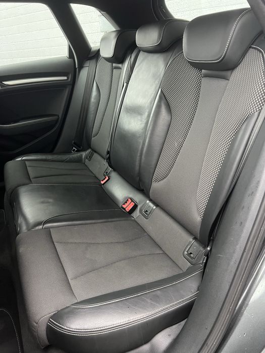 AUDI A3 SPORTBACK 1.6TDI S-LINE