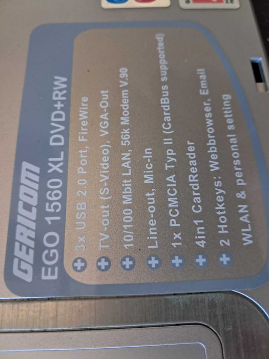 Portátil Gericom EGO 1560 XL DVD+RW