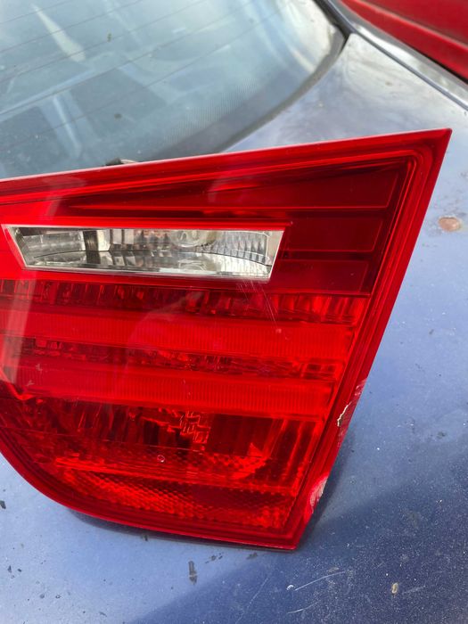 Bmw 3 e91 lampa tył w klapę prawa lift 7.289.434