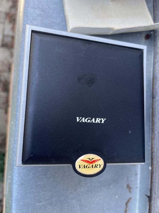 Наручний годинник Vagary не був у вжитку