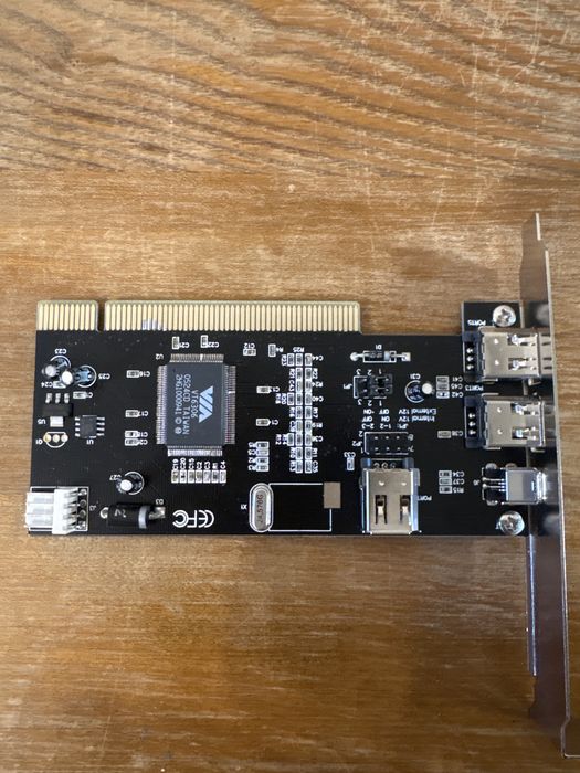 PCI IEEE 1394 (FireWire) контролер