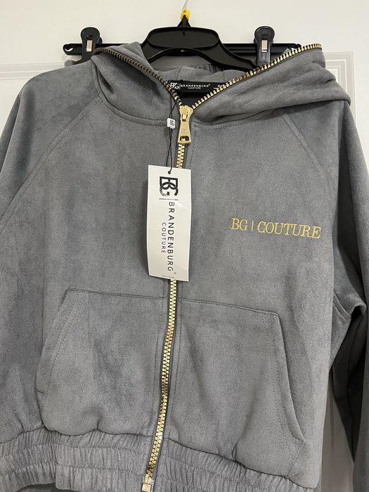 Dres szary welur brandenburg