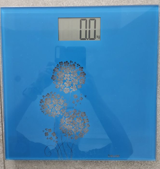 Baurer ваги підлогові скляні