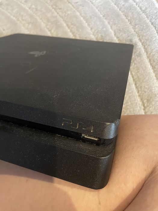 Ps 4 uzywane sprawne