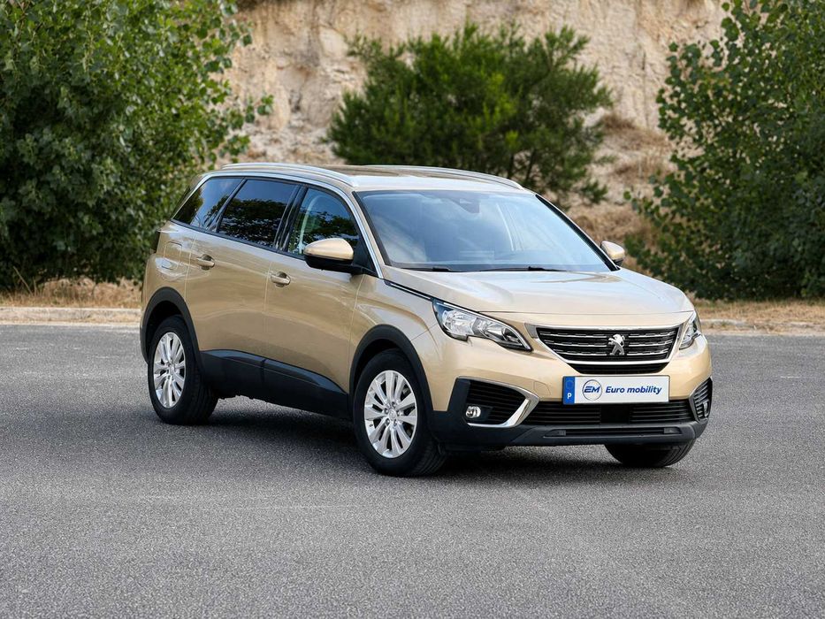 Peugeot 5008 — fotografia 2