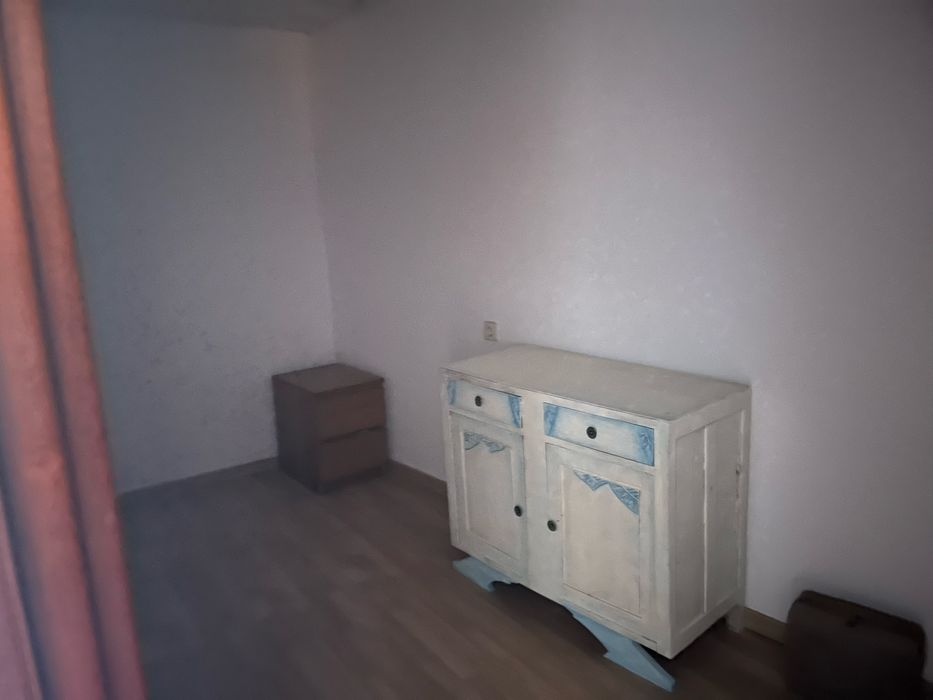 Moradia t2 + t3 e casa em ruinas