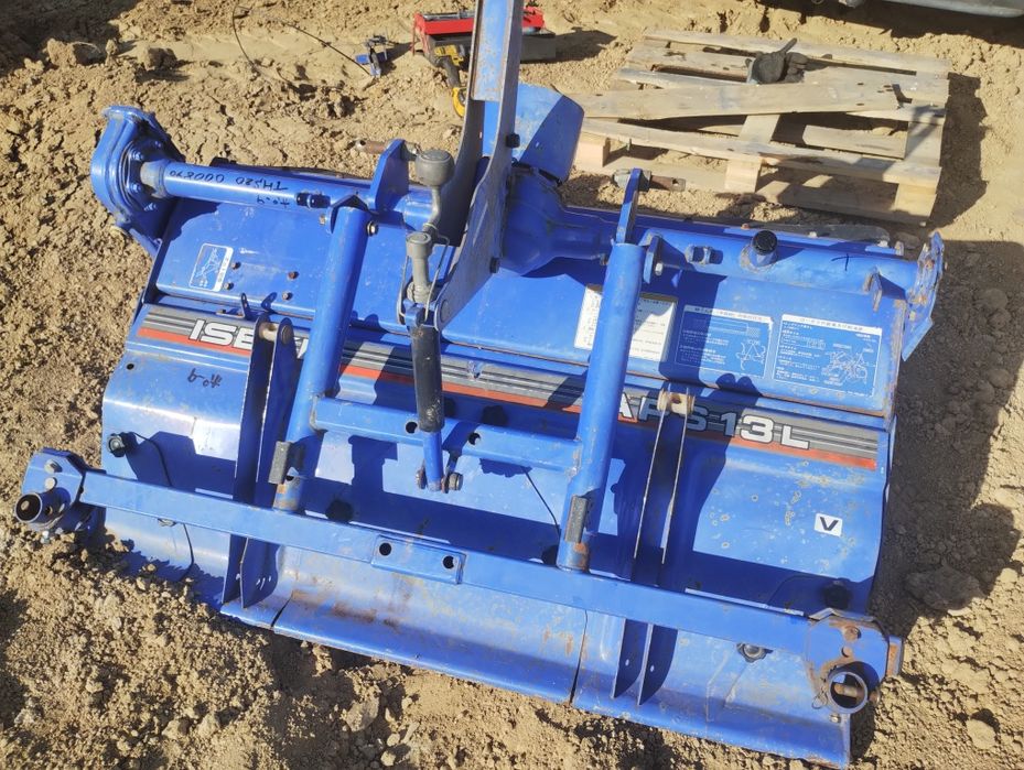 Glebogryzarka Japońska ogrodowa Iseki