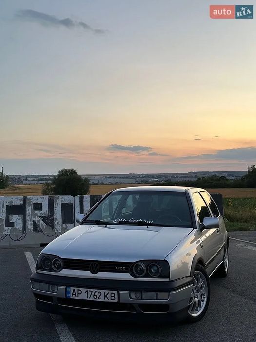 Volkswagen Golf 3 GTI