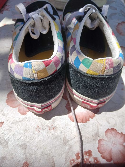 Sapatos Criança em bom estado
