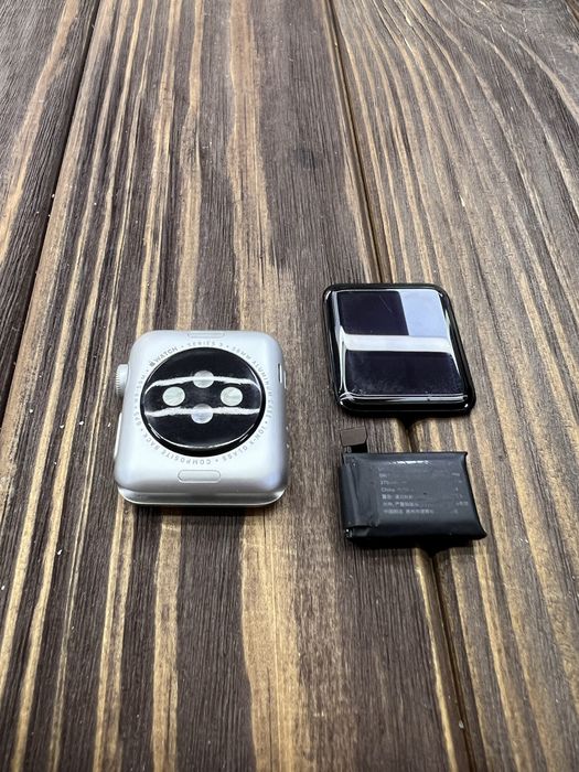 Apple Watch 3 38mm Silver под разборку