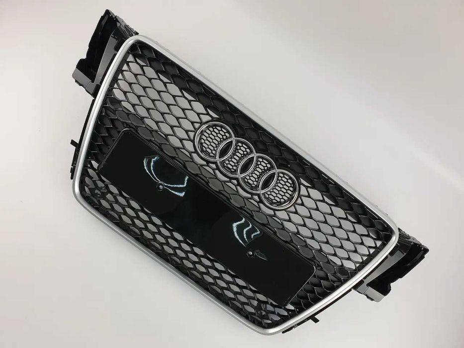 Решетка Радиатора AUDI A5 8T 2007-2011 RS Стиль Black (Рамка silver)