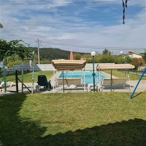 Moradia Bifamiliar em Antanhol