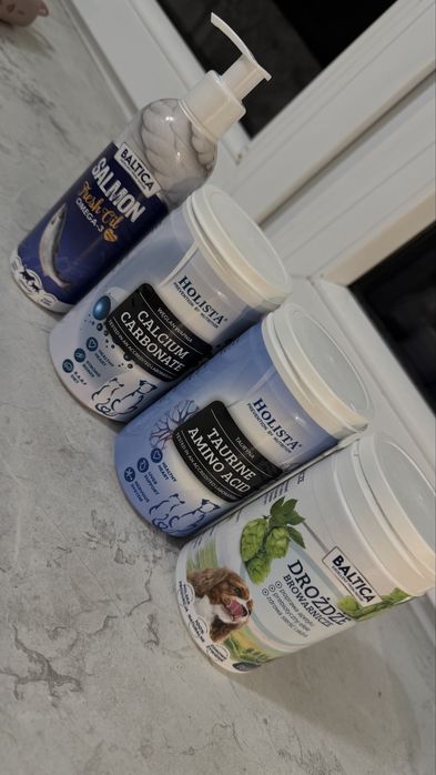 BARF suplementy węglan wapnia tauryna drożdże omega 3 olej
