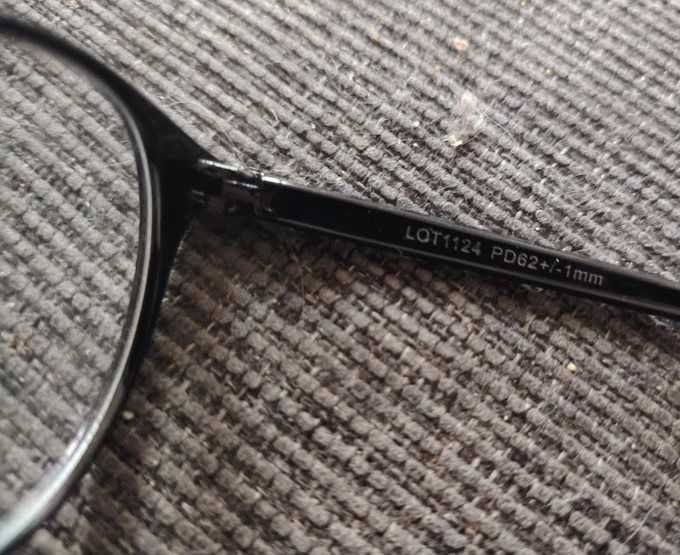 Loto Medic_Okulary ( +1 )_Klasyk_Czarne_Okazja