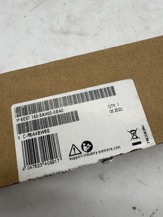 Siemens 6ES7 143-5AH00-0BA0 I/O Module