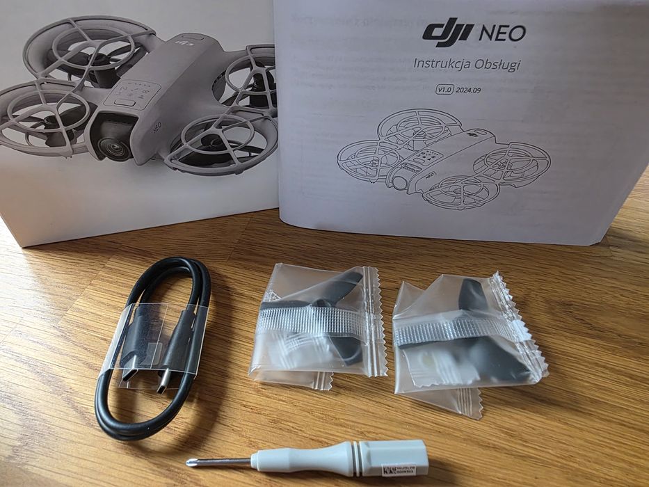Dron selfie DJI Neo 4K gimbal jak nowy gwarancja