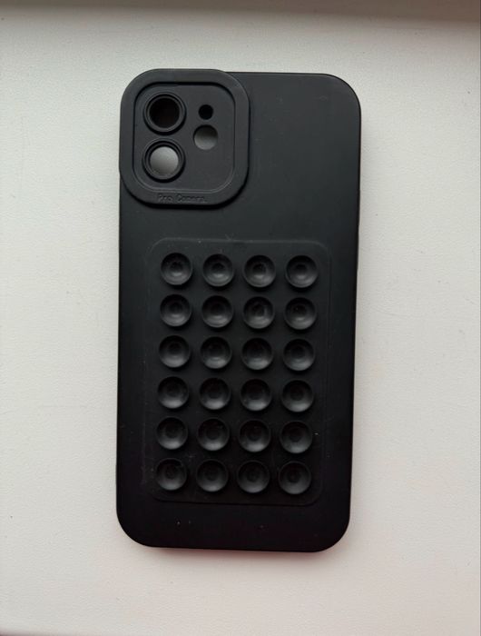 набір чохлів на iPhone 12