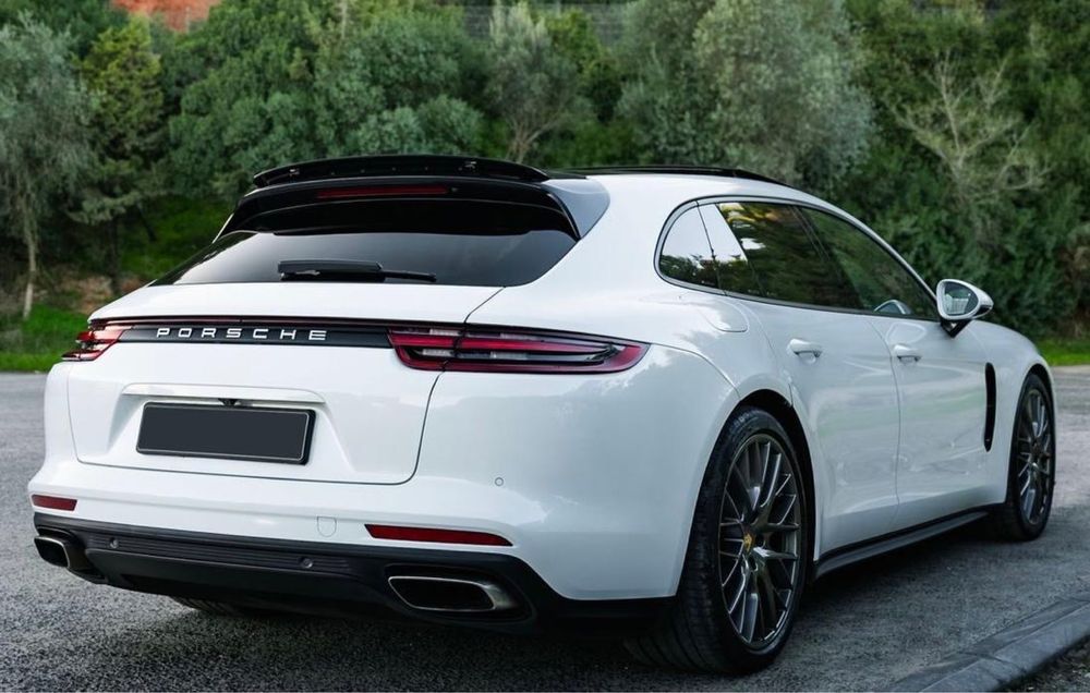 Porcshe panamera 4 E-hybrid