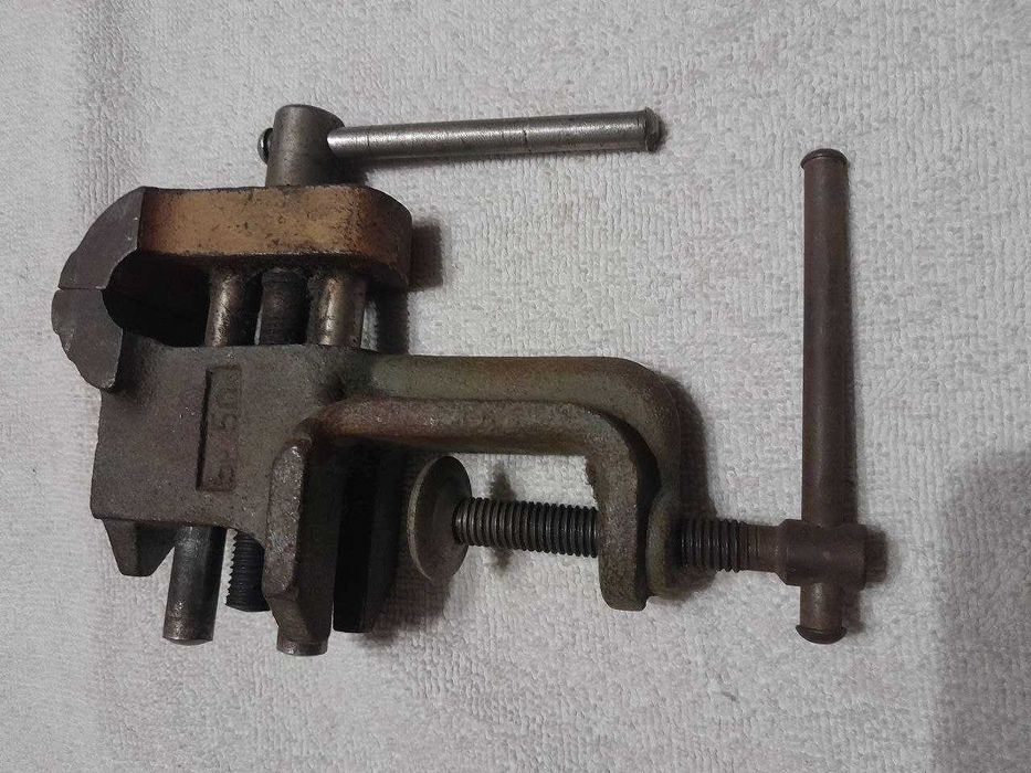 Лещата настільні поворотні 40 мм (СССР), чавунні, 1 кг