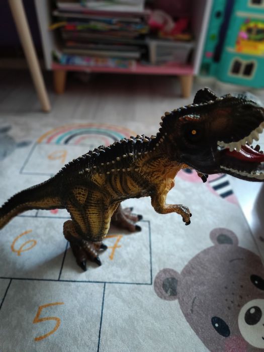 Zabawki różne zapraszam