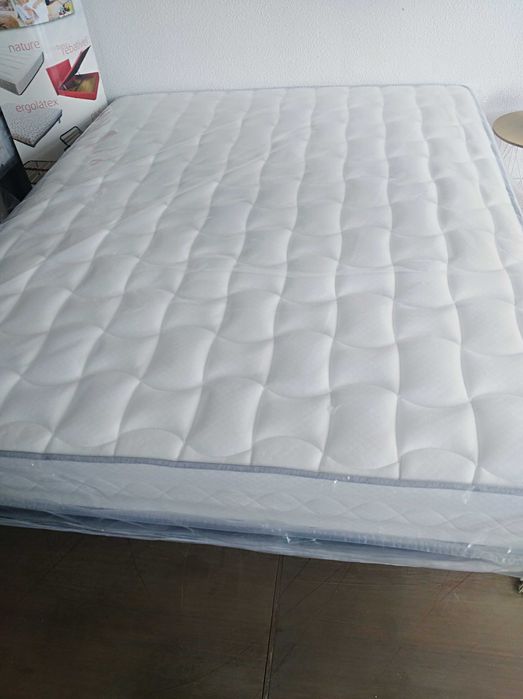 Colchão casal 200 x 160 Ortopédico Plus, NOVO