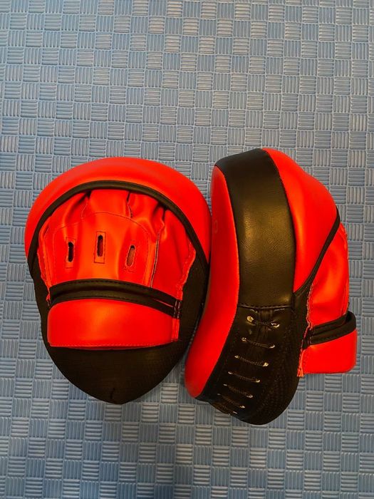 Лапи боксерські гнуті Boyko sport