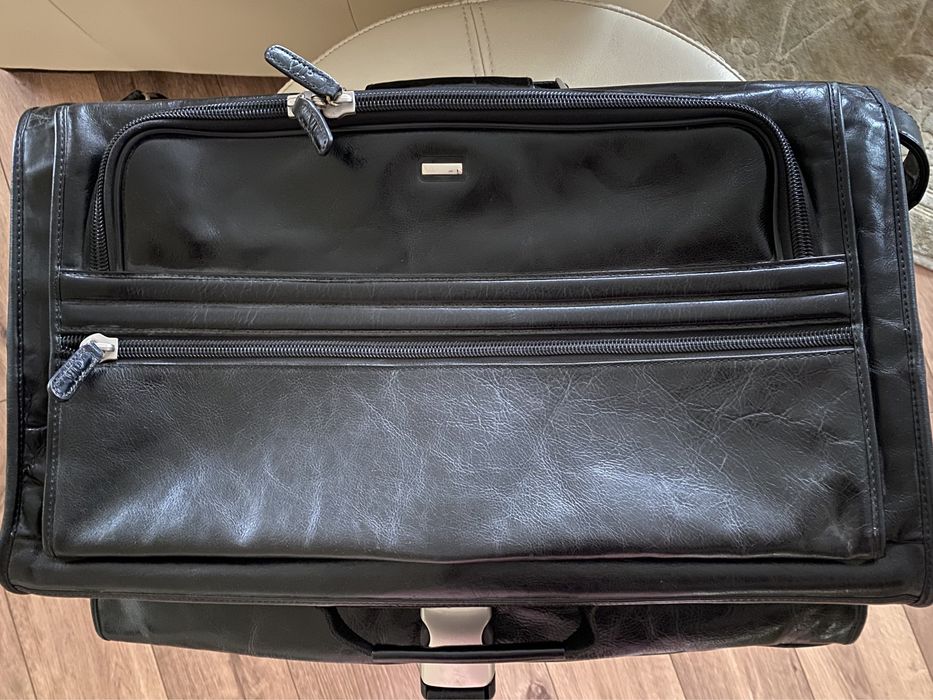 Портфель, портплед, чемодан для костюмов. Италия. ViP Collection.