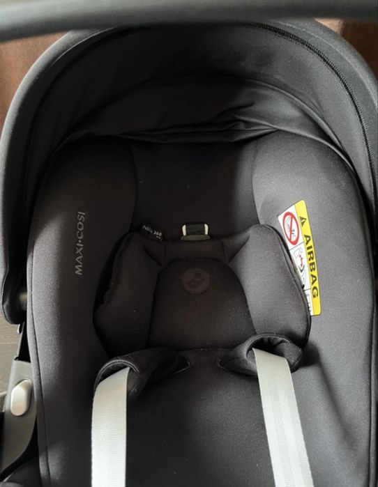 Fotekik samochodowy Maxi Cosi Peable 360 Pro z baza
