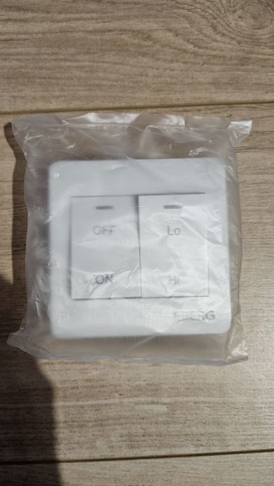 Przełącznik biegów V7 EBERG